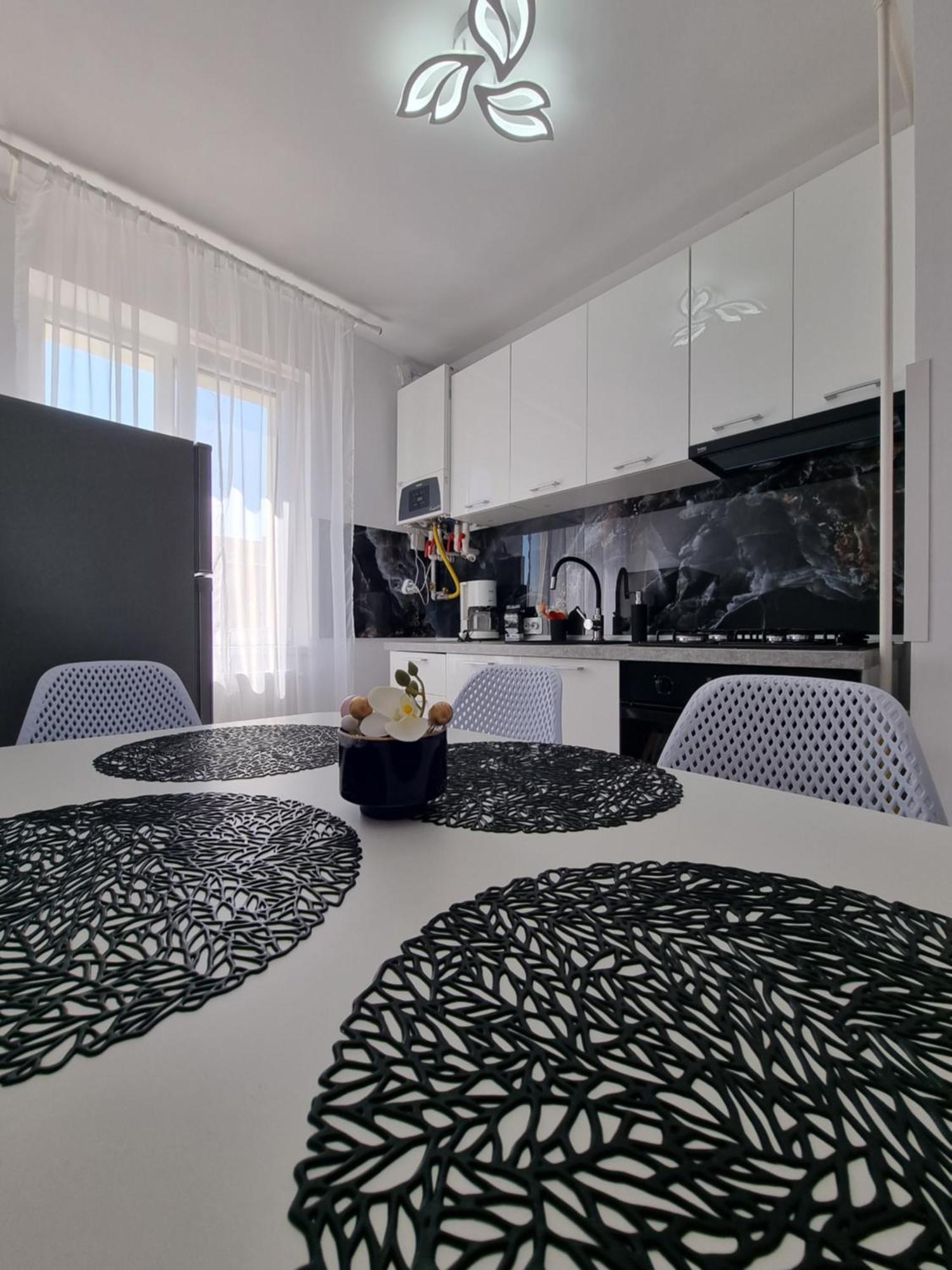 Apartament Central Pe Pietonala Nr2 フネドアラ エクステリア 写真