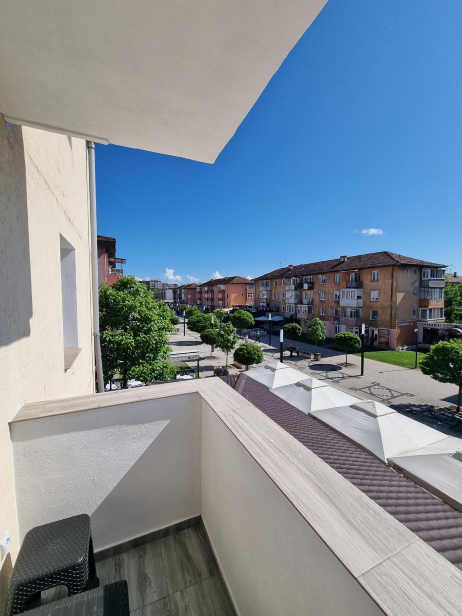 Apartament Central Pe Pietonala Nr2 フネドアラ エクステリア 写真